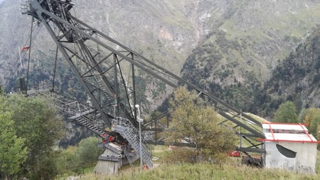 Usinage sur site alésage pylône de téléphérique